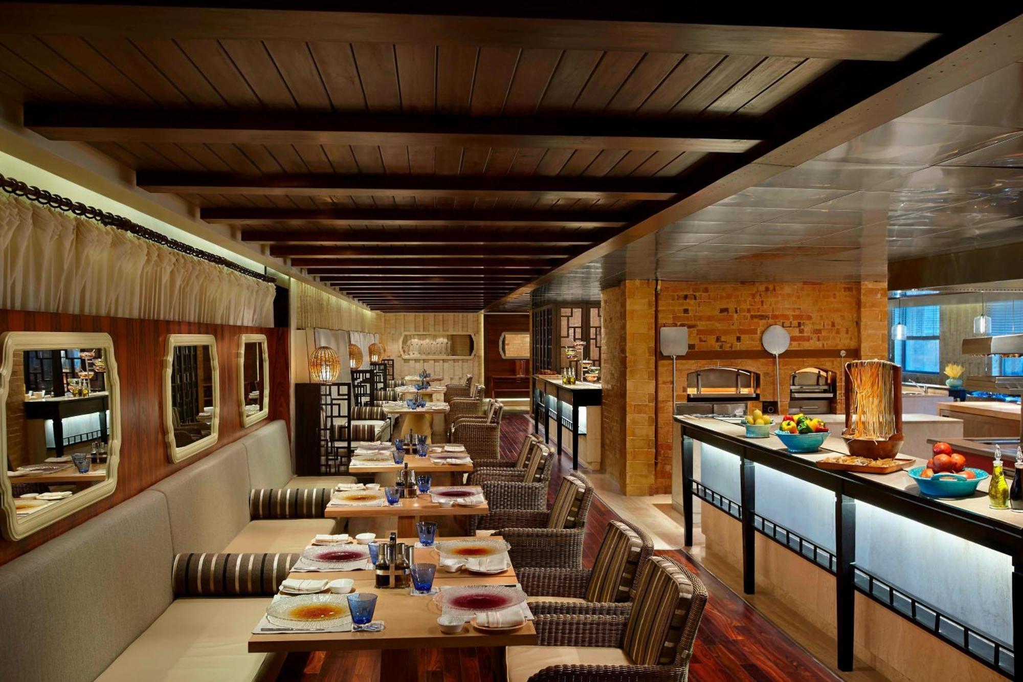 Itc Grand Chola, A Luxury Collection Hotel,